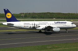 Lufthansa_A320-200_D-AIQW_28DUS29.jpg