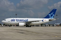 1031_A310_C-GTSD_Air_Transat.jpg