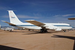 116_KC-135A_N931NA_Nasa.jpg