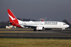 1350_B737_VH-VYK_Qantas.jpg