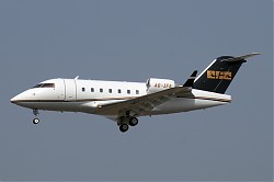 1633_Challenger_604_A6-IFA_Execujet_Middle_East.jpg