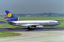 1855_DC10_D-ADJO_Lufthansa_Dus_1987_1150.jpg
