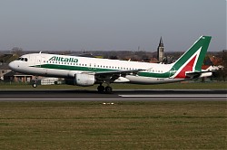 3014_A320_EI-DTD_Alitalia.jpg