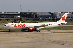 3528_A330N_HS-LAK_Thai_Lion.jpg