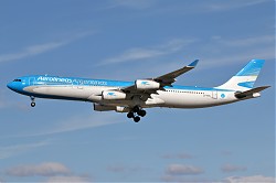 4042_A340_LV-FPU_Aerolinas_Argentinas.jpg