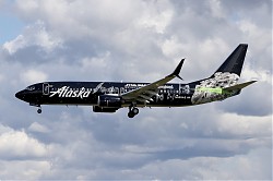 4185_B737_N538AS_Alaska_Airlines_Star_Wars.jpg