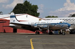 4851_DC4_ZS-BMH_South_African_Airways.jpg
