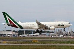6785_A330_EI-DIP_Alitalia.jpg