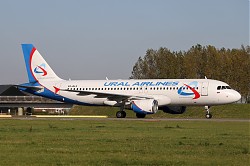 7769_A320_VQ-BLO_Ural_Airlines.jpg