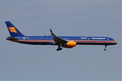 7914_B737_TF-ISX_Icelandair.jpg