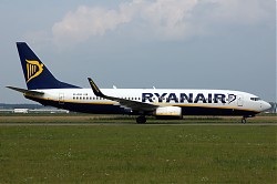 8033_B737_EI-EVA_Ryanair.jpg