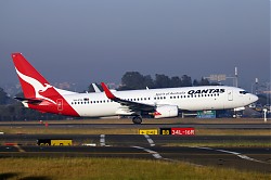 951_B737_VH-VXL_Qantas.jpg