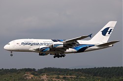 9794_A380_9M-MNB_Malaysian.jpg