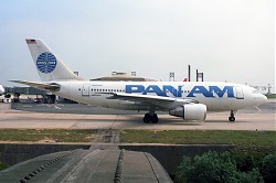 A310_N806PA_Pan_Am_1150.jpg