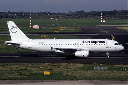A320_EI-TLF_SunExpress_DUS_1995_1150.jpg
