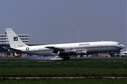 B707_68-19866_Pakistan_AF_1150.jpg
