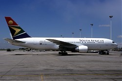 B767_ZS-SRA_South_African_1150.jpg