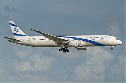El_Al_Israel_Airlines_B787-9_Dreamliner_4X-EDE_-_01_-_1600_-_EHAM_-_20200523.jpg